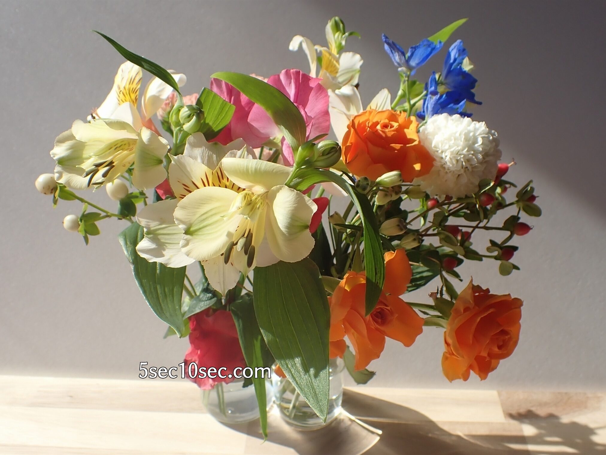 Bloomee LIFE（ブルーミーライフ）レギュラープラン　今週のお花を先週のお花と組み合わせるとボリュームが出る