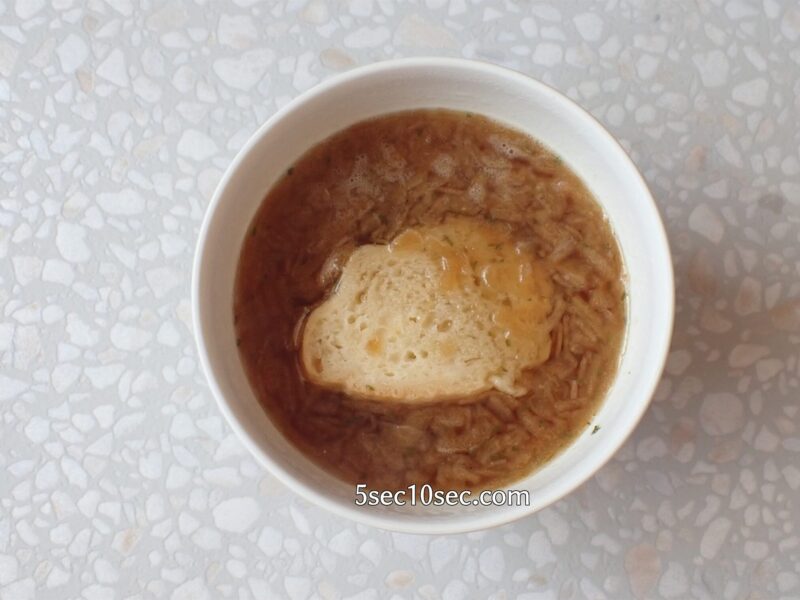 お湯を注ぐだけで食べられるフリーズドライ食品 ピルボックスジャパン ごちtabi オニオングラタンスープ
